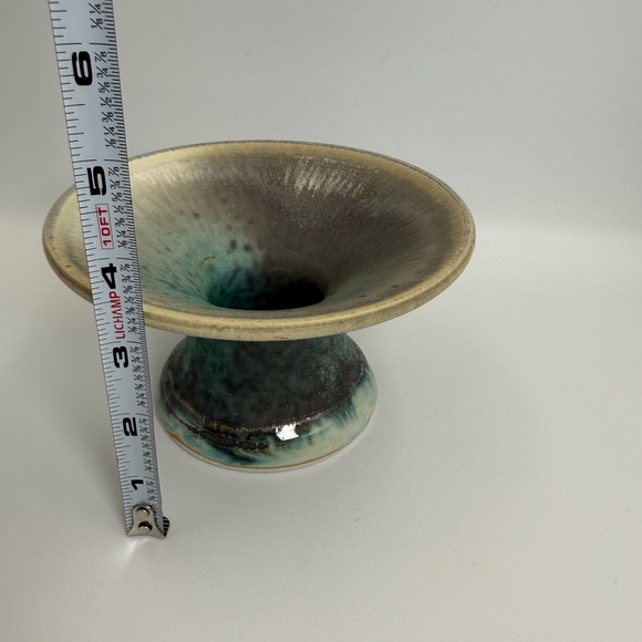 IKEBANA STONEWARE POTTERY VASE WITH PIN FROG Signed - Picture 7 of 10